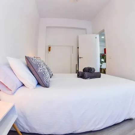 Lena Apartmán