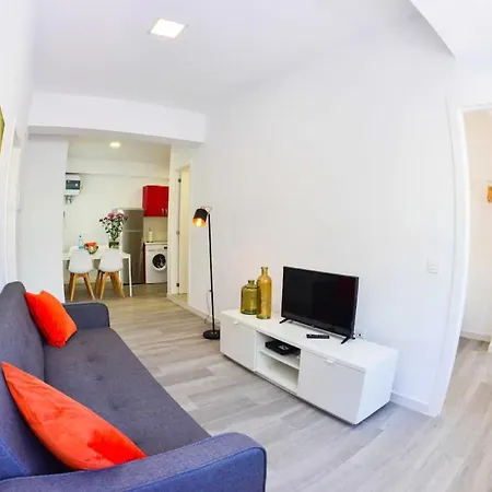 Lena Apartmán *